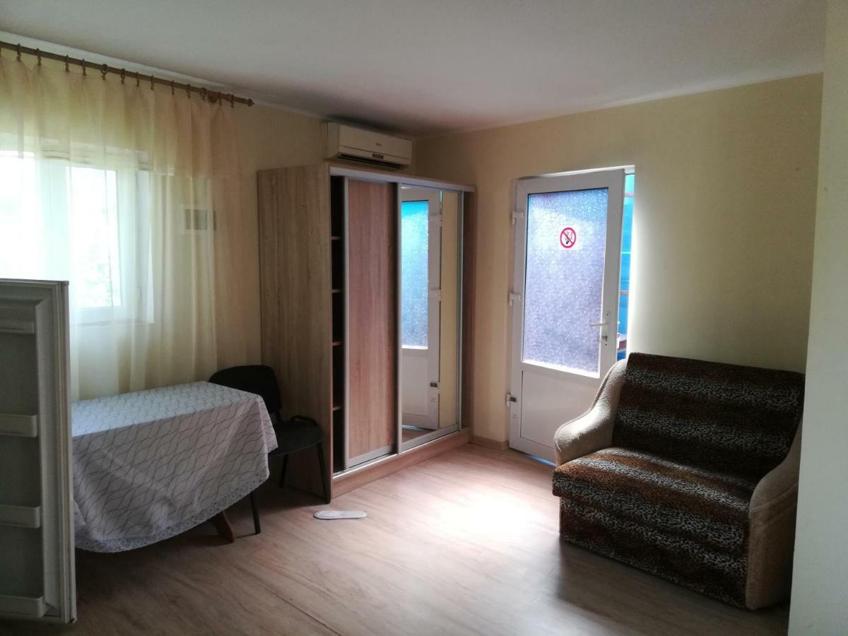 Apartments Kamanina Street Odesa Exterior photo