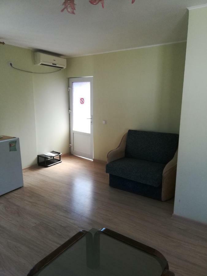Apartments Kamanina Street Odesa Exterior photo
